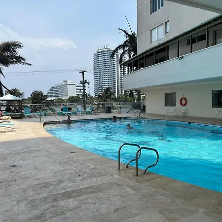 Apartamento Tc6 De 3 Alcobas Cerca Al Mar Con Aire Acondicionado Y Wifi *