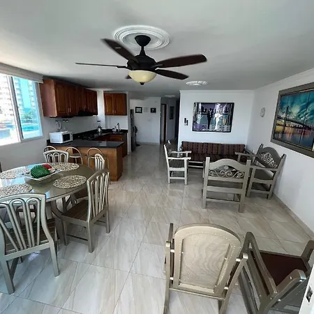 Apartamento Tc6 De 3 Alcobas Cerca Al Mar Con Aire Acondicionado Y Wifi Apartamento